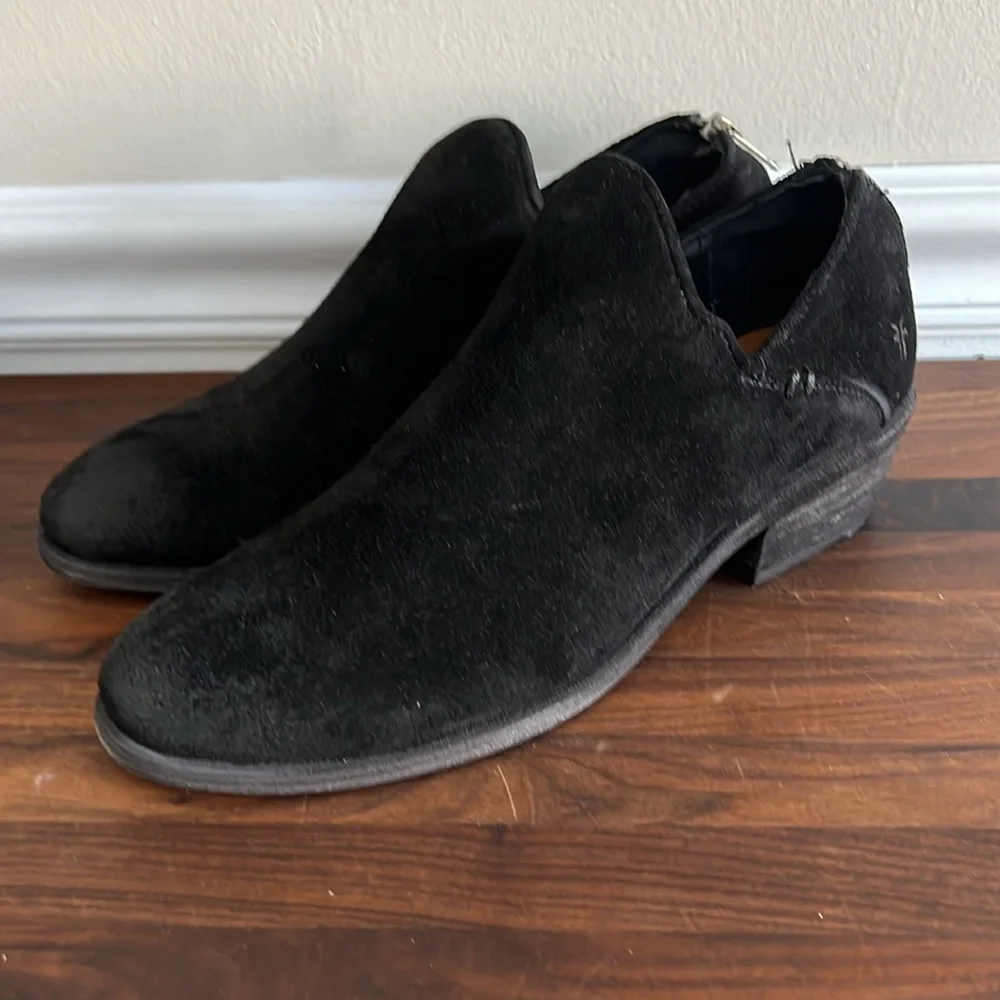 Frye Carson Shootie Black Suede Back Zipper Ankle Boots 7M - Picture 3 of 9